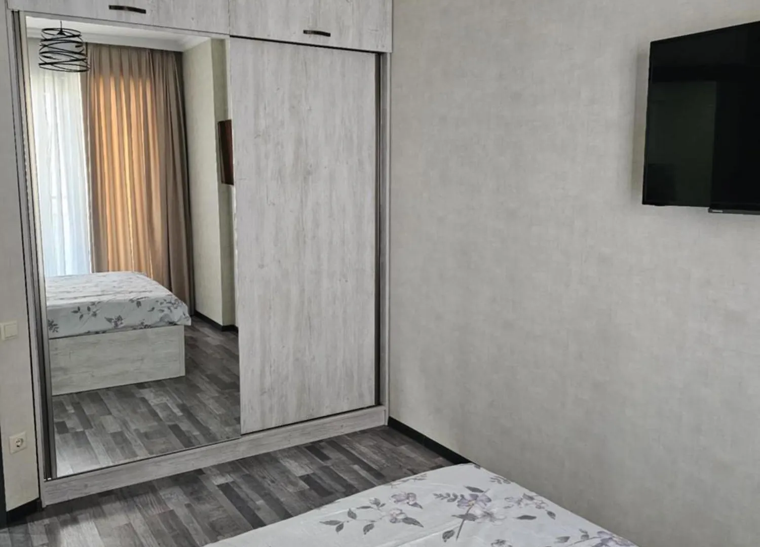 Next Orange Apartment Batumi