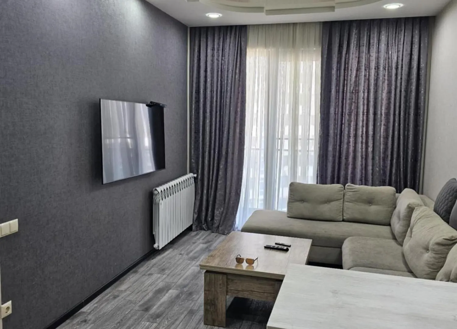 Next Orange Apartment Batumi