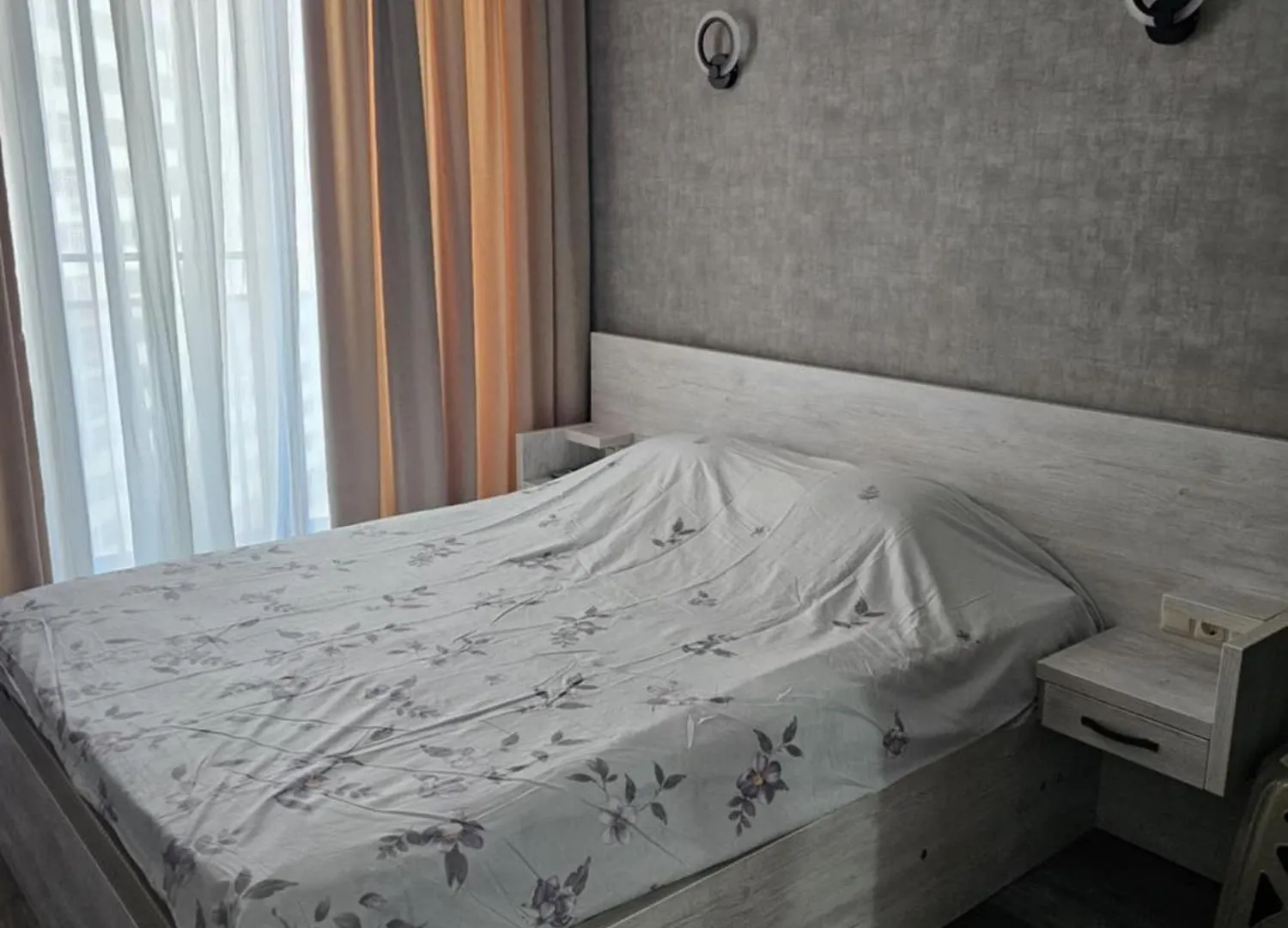 Next Orange Apartment Batumi